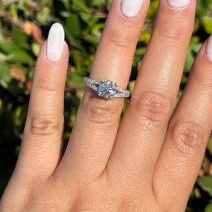 round lab grown diamond engagement ring 14k gold dubai halo
