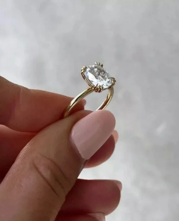 Radiant Cut Lab Grown Diamond Engagement Ring 14K Yellow Gold Dubai – 2.00 CT IGI D VVS2