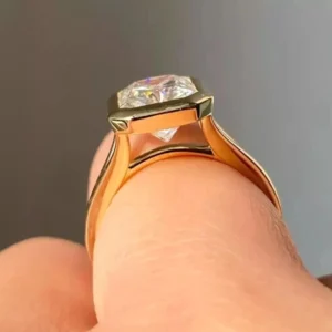 Radiant Cut 4.0 CT Lab-Grown Diamond Engagement Ring in 18k Yellow Gold