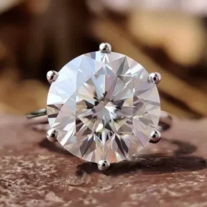 6 Carat IGI Certified Lab Grown Diamond Engagement Ring in 14K White Gold – Dubai UAE