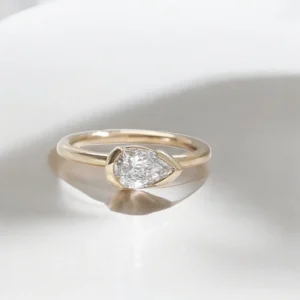 Pear Lab Grown Diamond Ring 14K Yellow Gold 1.50 Ct Dubai