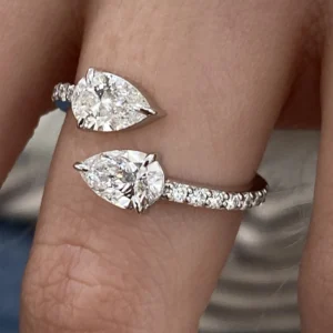 pear cut lab grown diamond engagement ring 14k gold dubai