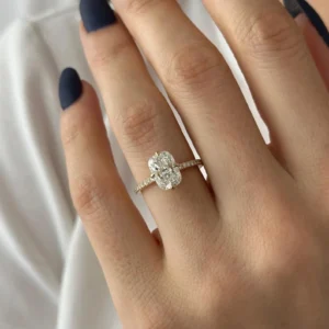 elongated cushion lab diamond ring 2.2ct Dubai handcrafted