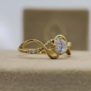 1.05 Ct Round Lab-Grown Diamond Solitaire Engagement Ring in 14K Yellow Gold | D Color VVS2 Certified