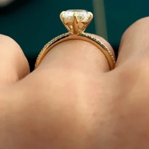 2.20 CTW Elongated Cushion Lab Diamond Compass Engagement Ring in 14K Gold (E/VVS2, IGI Certified)