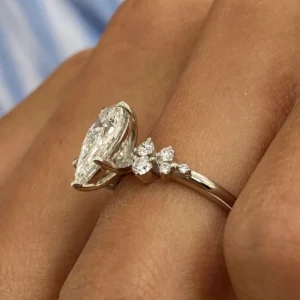 2.20 CTW Pear Lab Diamond Engagement Ring (D VVS2) in 18K White Gold – IGI Certified | Dubai Jewel Factory