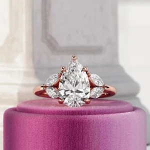 2.30 Ct Pear Cut IGI Certified Lab-Created Diamond Engagement Ring in 14K Gold | E VS1