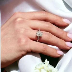 3.40 Ct Radiant Cut Lab Diamond Engagement Ring Dubai – IGI E VVS2 CVD Diamond in 14K White Gold
