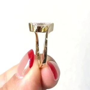 2.00 Ct Marquise IGI Certified Lab-Created Diamond Solitaire Ring in 14K Yellow Gold | E Color VVS2