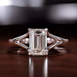 Emerald Cut Lab Grown Diamond Ring 14K White Gold Dubai – 2.00CT IGI D VVS2