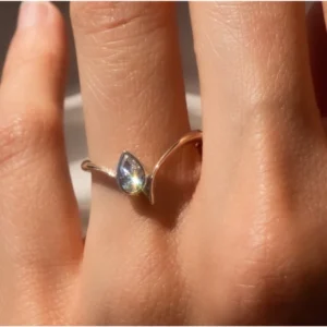 1 Ct pear cut lab-grown diamond engagement ring in 14K yellow gold handcrafted in Dubai
