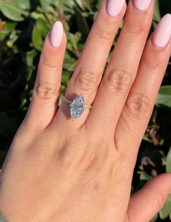 2.20 Ct Marquise IGI Certified Lab Diamond Engagement Ring in Platinum | D VVS2 Excellence