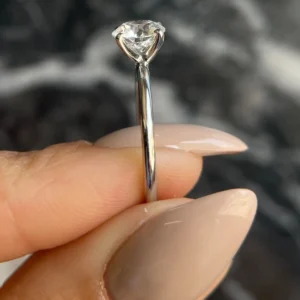 1.00ct Round Brilliant Lab-Grown Diamond Women's Solitaire Ring in 18K White Gold (IGI Certified, D VVS2)