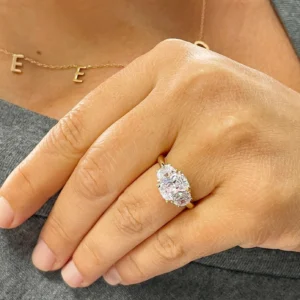 3.0Ct Cushion & Half Moon Lab Grown Diamond Engagement Ring in 14K Gold – IGI Certified E VVS2 | Luxury Dubai UAE