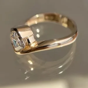 2.00 CT Asscher Cut Lab Diamond Engagement Ring (D VVS2) in 18K Gold – IGI Certified | Dubai Jewel Factory