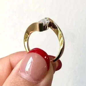 2.00 Ct Marquise IGI Certified Lab-Created Diamond Solitaire Ring in 14K Yellow Gold | E Color VVS2