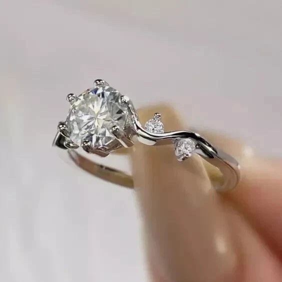2.10 CTW Round CVD Diamond Engagement Ring (E VVS2) in 14K White Gold – IGI Certified | Dubai Jewel Factory - Image 2