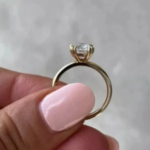Radiant Cut Lab Grown Diamond Engagement Ring 14K Yellow Gold Dubai – 2.00 CT IGI D VVS2