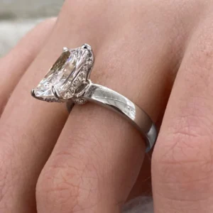 5.20CT Radiant CVD Diamond Engagement Ring in 18K Yellow Gold – IGI Certified E/VVS2