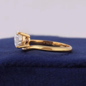 2.5 CT Pear Cut Lab-Grown Diamond Engagement Ring in 14k/18k Yellow Gold