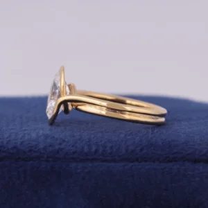 2CT Oval Cut Lab-Grown Diamond Engagement Ring in 14K Gold