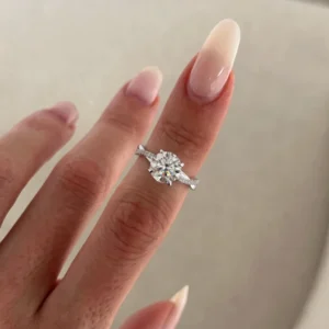 2.20 Ct Round Lab Diamond Twisted Engagement Ring – E/VVS2, 14K Gold (Dubai Crafted)
