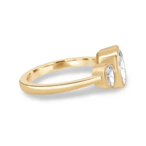 2.30 Ct Round Lab Diamond Bezel Engagement Ring E/VVS2 – 18K Yellow Gold, Dubai Crafted